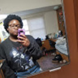 Meet your Posher, Chinyere